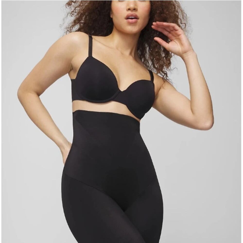 Soma Women's Black Mid-Level Shaping Vanishing Edge Thigh Slimmer Size XXL